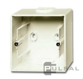 Коробка открытой установки
Basic 55,   цвет - белый chalet,  пластмасса,  1701-96-507,  2CKA001799A0968,  ABB
 - PULSAL.RU
