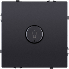 Светорегулятор для светодиодных ламп 5-200 Вт/ВА
Eclipse,  поворотно-нажимной,  лампы накаливания и галогенные 220В (R),  лампы с индукционным (обмоточным) трансформ.(L),  лампы с электронным (емкостным) трансформ.(C),  диммируемые лампы LED 220В (LEDi тип L),  диммируемые лампы LED 220В (LEDi тип C),   цвет - черный матовый,  пластмасса,  EC-023BK,  Kollinger
 - PULSAL.RU