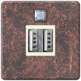 Розетка USB, 2,0 А
San Sebastian,  Sevilla,  Sanremo,  San Sebastian Surface,  USB type-A 5V,  двойная,   цвет - медь состаренная (rustic copper),  металл,  FD-212USBRU-A,  FEDE
 - PULSAL.RU