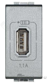 Розетка USB, 1.1А
LivingLight,  LivingLight AIR,  USB type-A 5V,  одинарная,   цвет - алюминий,  пластмасса,  NT4285C1,  BTicino
 - PULSAL.RU
